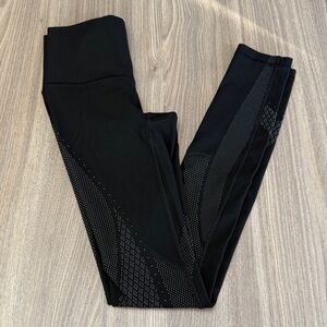 Lululemon Mapped Out High-Rise Tight 27” in Black/Glacier Grey Size 2